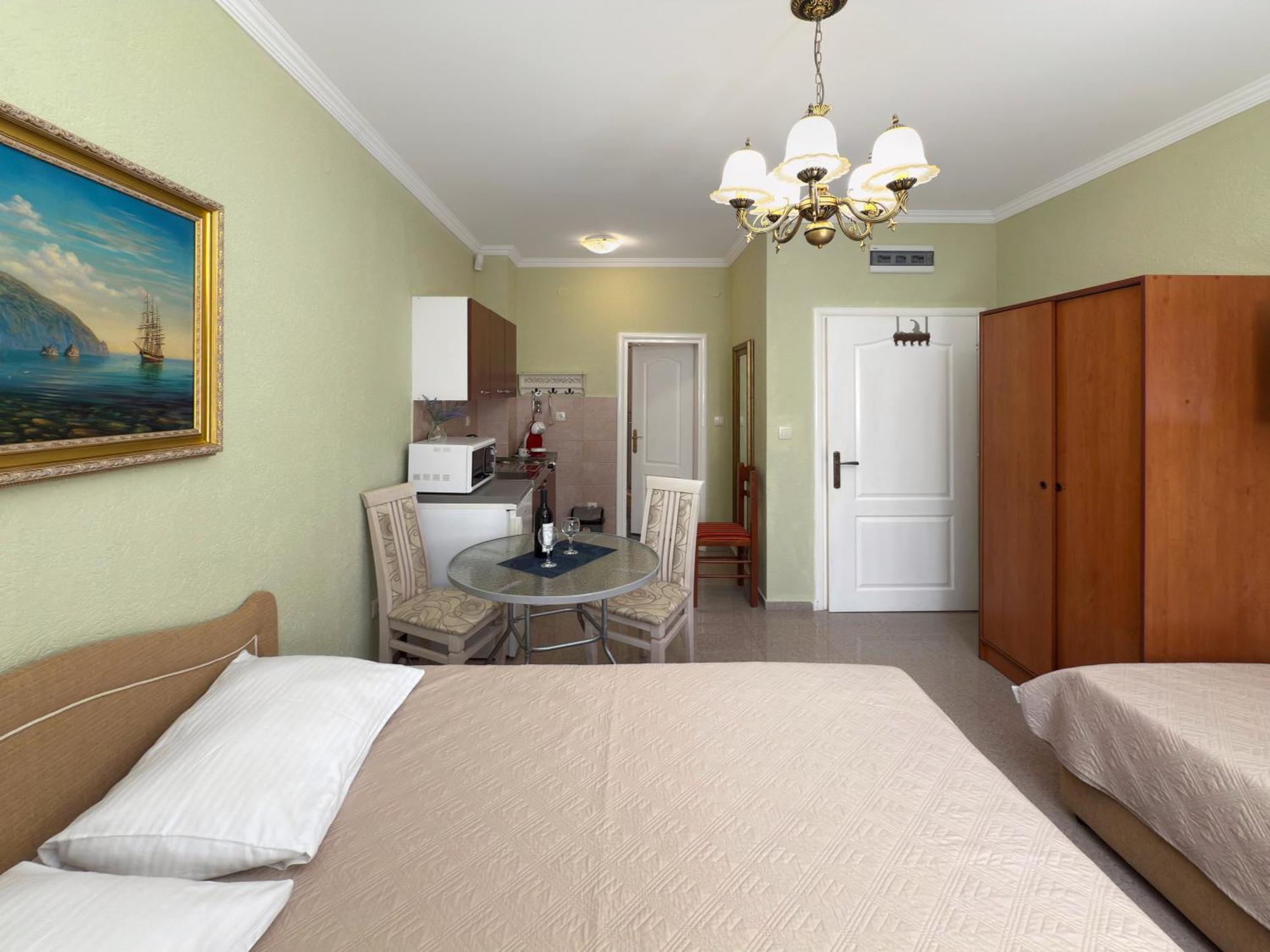 Vila Tara Сутоморе Экстерьер фото