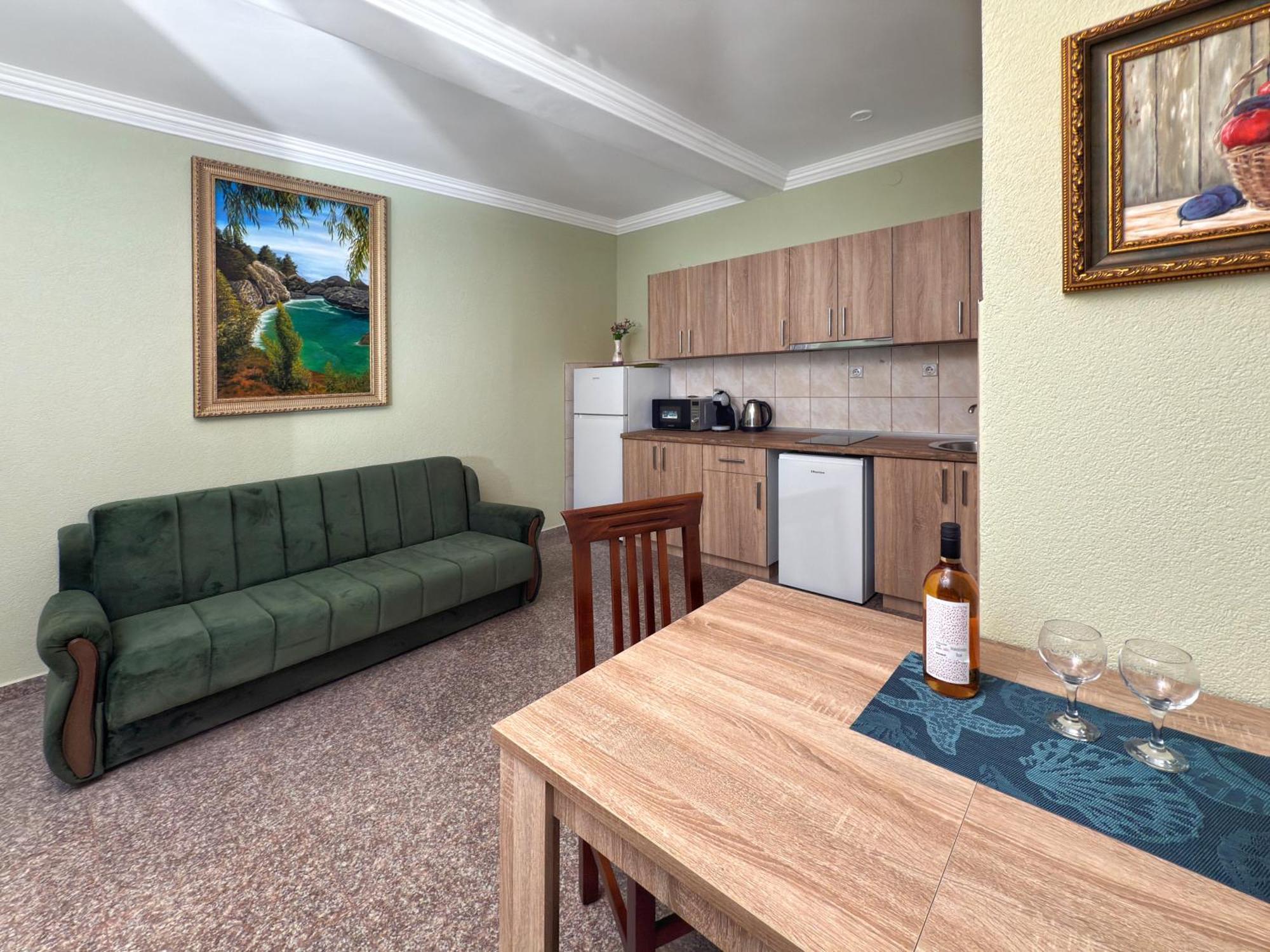 Vila Tara Сутоморе Экстерьер фото