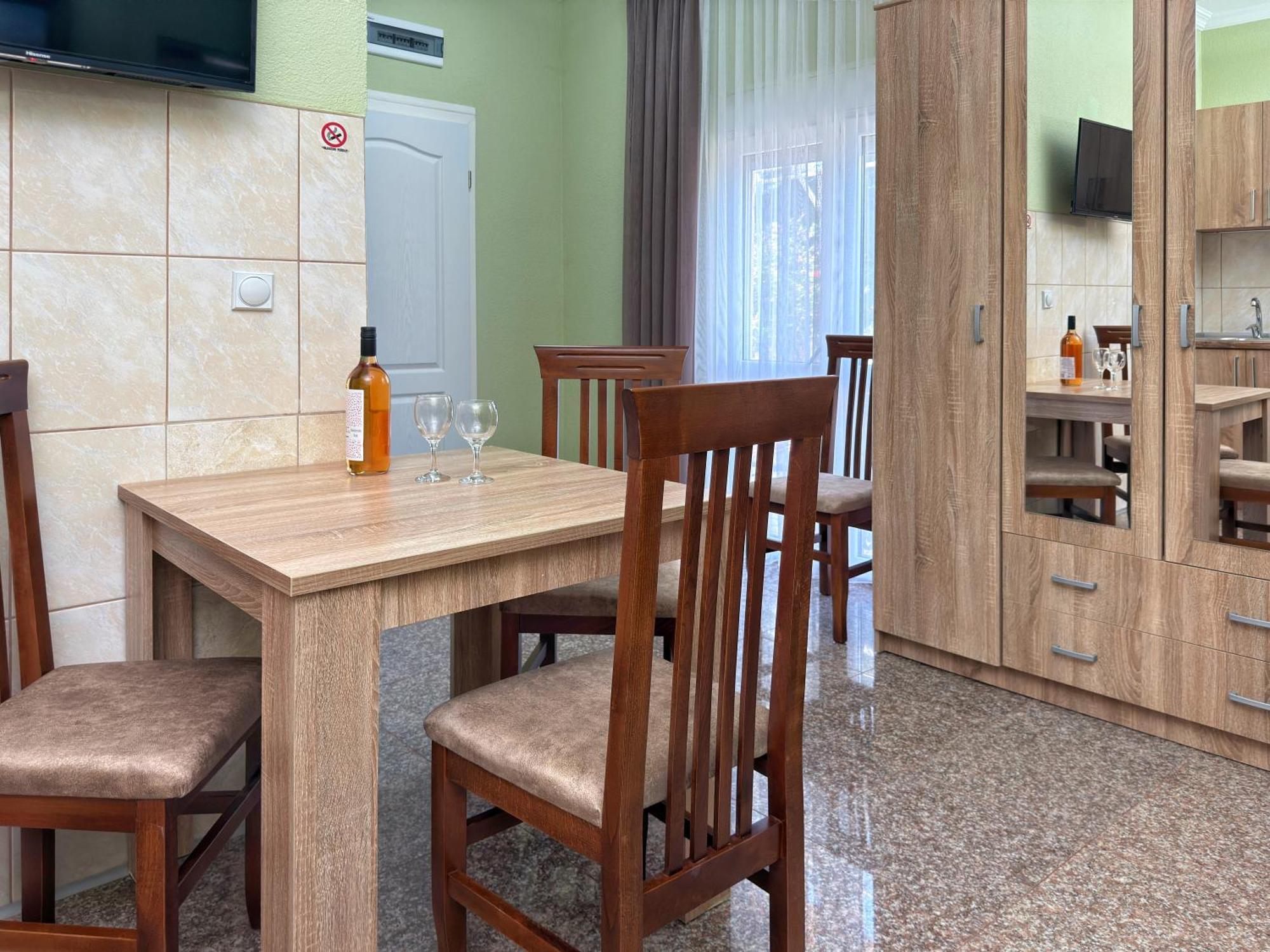 Vila Tara Сутоморе Экстерьер фото