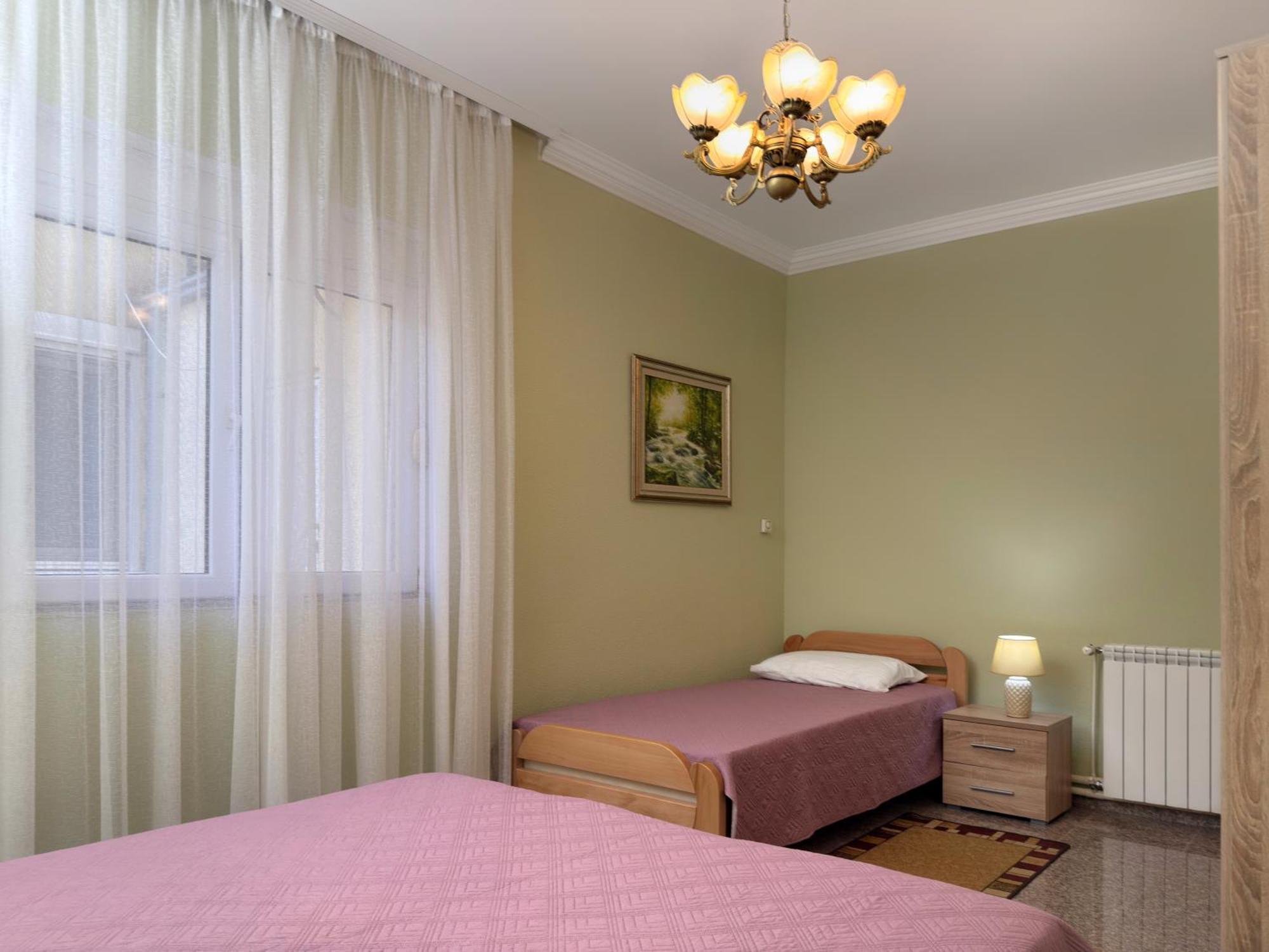 Vila Tara Сутоморе Экстерьер фото